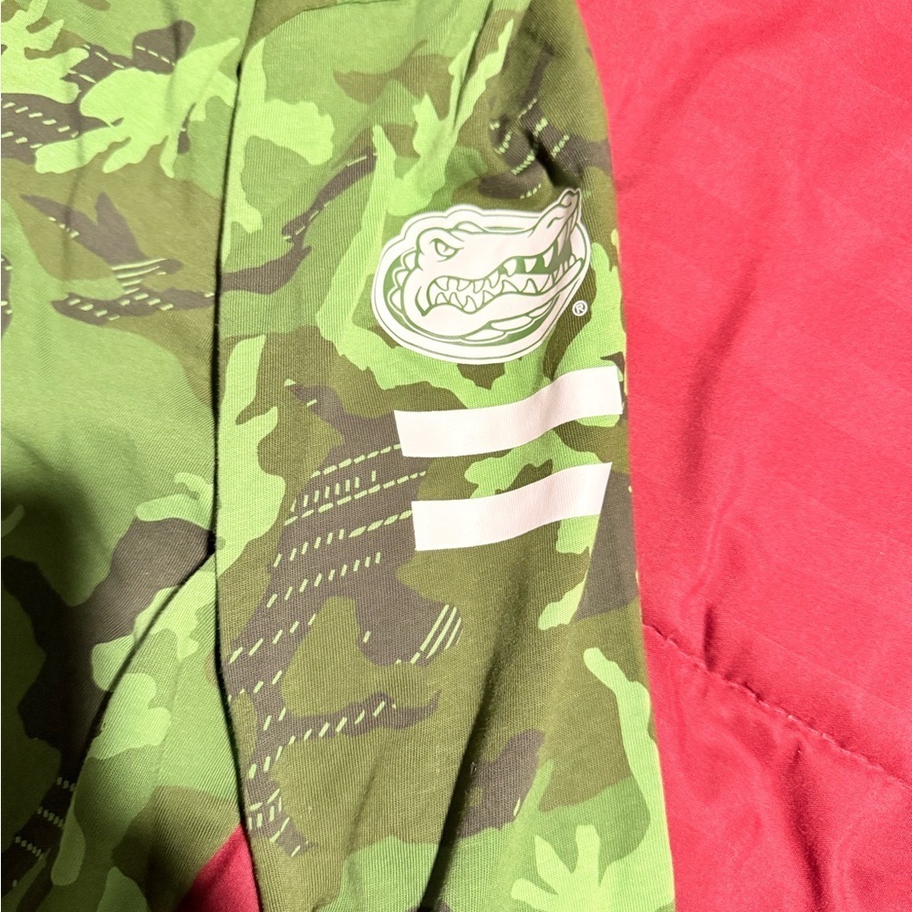 Nike Green Camo University of Florida T-Shirt - Picture 3 of 4